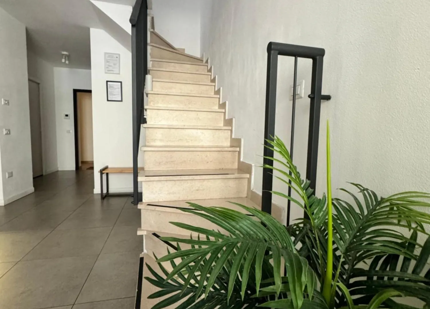Daire Celeste'S House Floransa