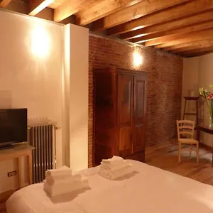 L'auberge De L'eclipse Quarto em Acomodações Particulares Bruxelas